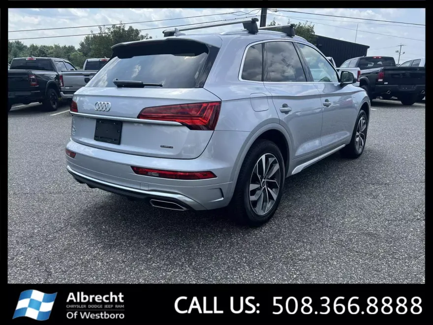 2023 Audi Q5 S line Premium Plus photo 1