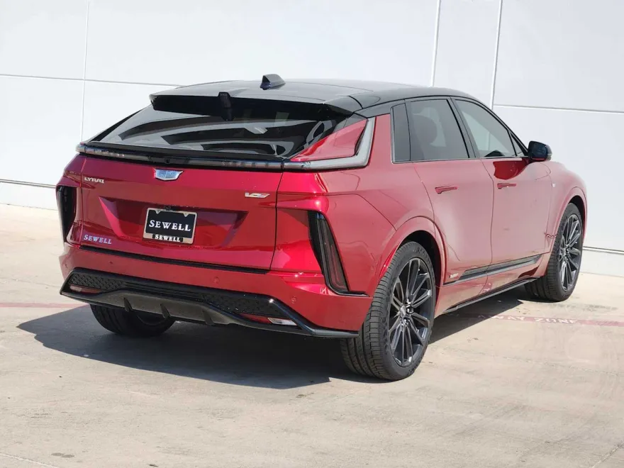 2026 Cadillac Lyriq photo 1