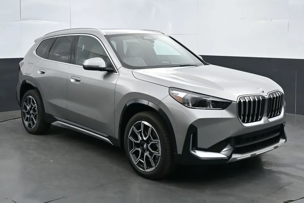 2025 Bmw X1 XDrive28i photo 1