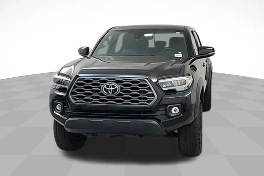 2023 Toyota Tacoma TRD Sport photo 1