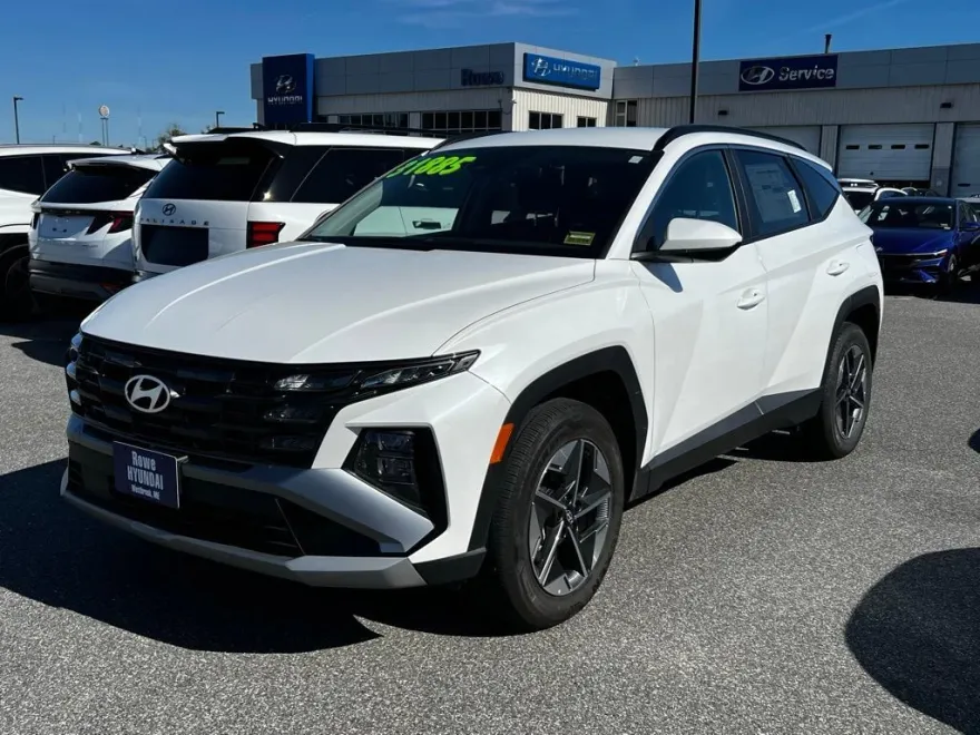 2025 Hyundai Tucson SEL photo 1
