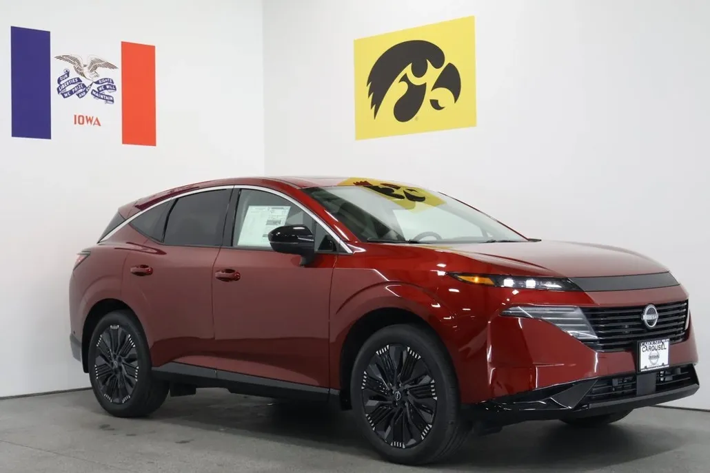 2025 Nissan Murano Platinum photo 1