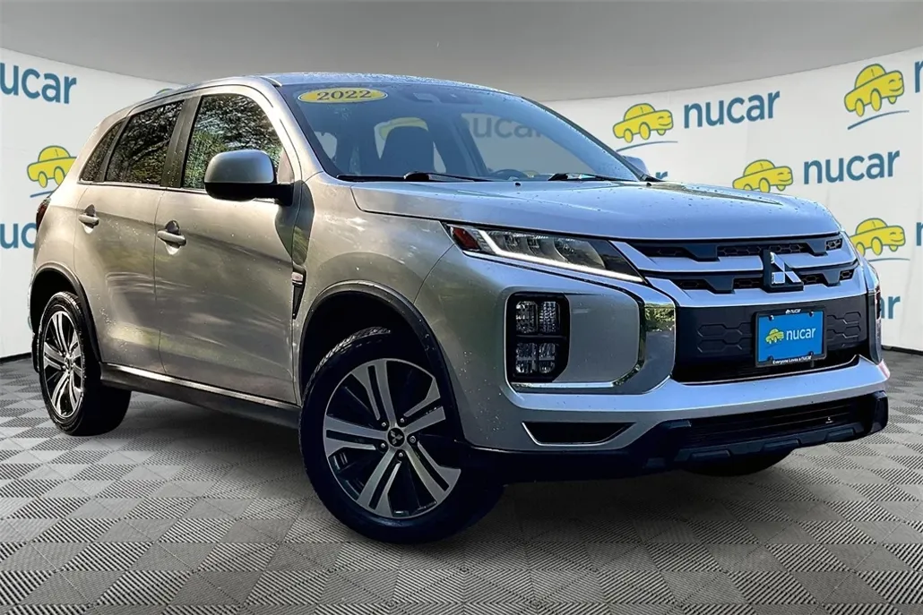 2022 Mitsubishi Outlander Sport ES photo 1