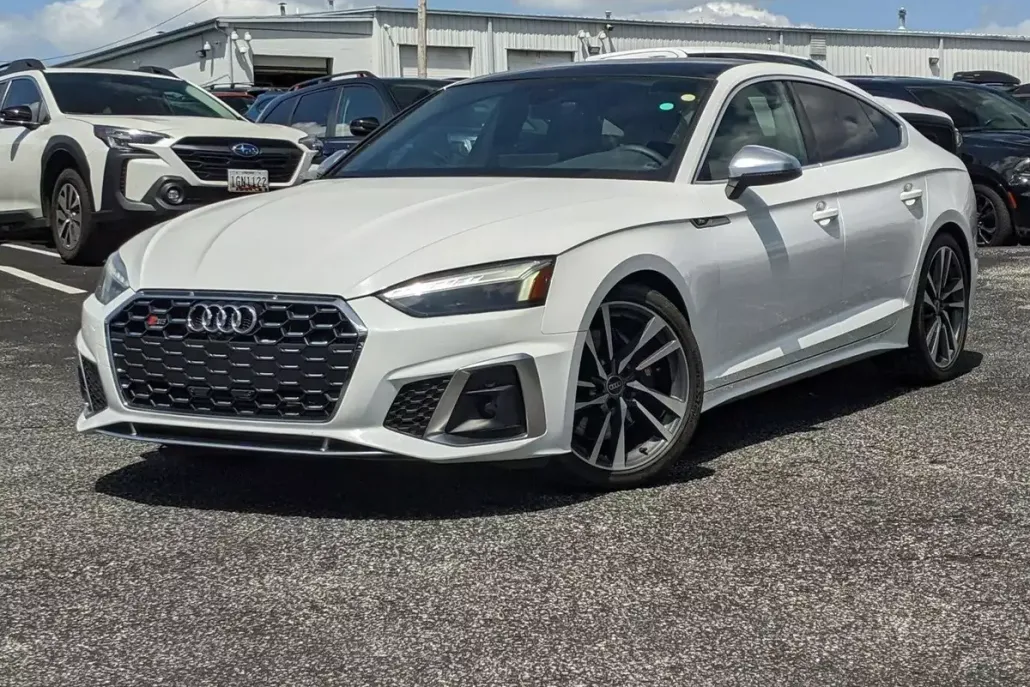 2022 Audi S5 Premium photo 1