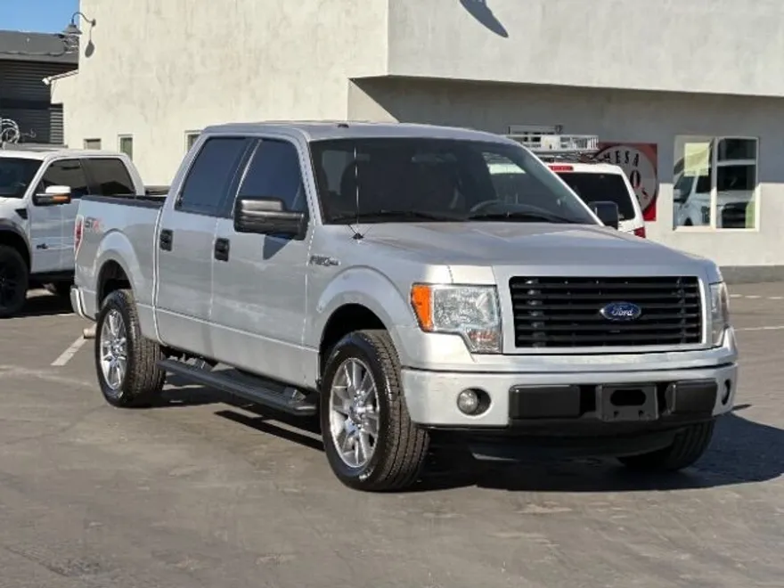 2014 Ford F-150 XLT photo 1