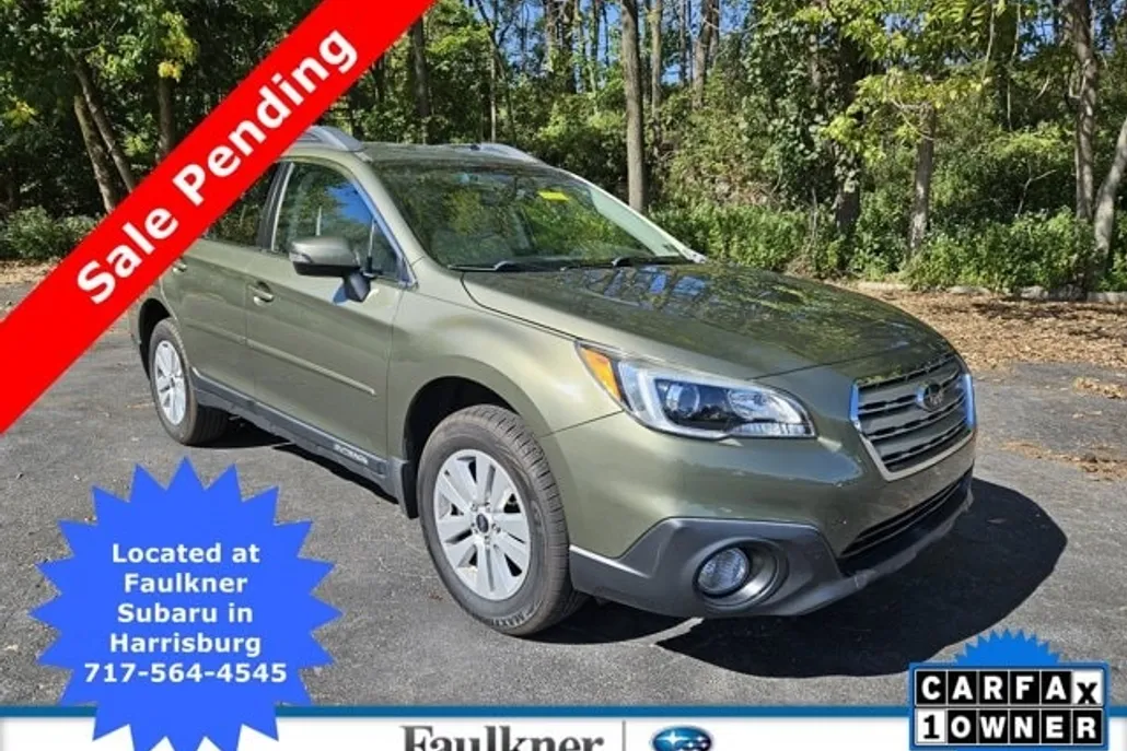 2017 Subaru Outback 2.5i Premium photo 1