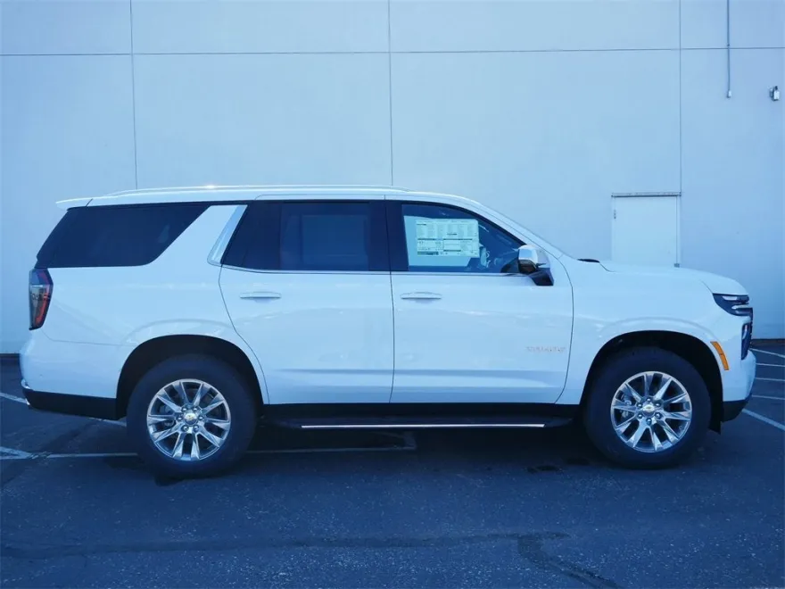 2026 Chevrolet Tahoe Premier photo 1