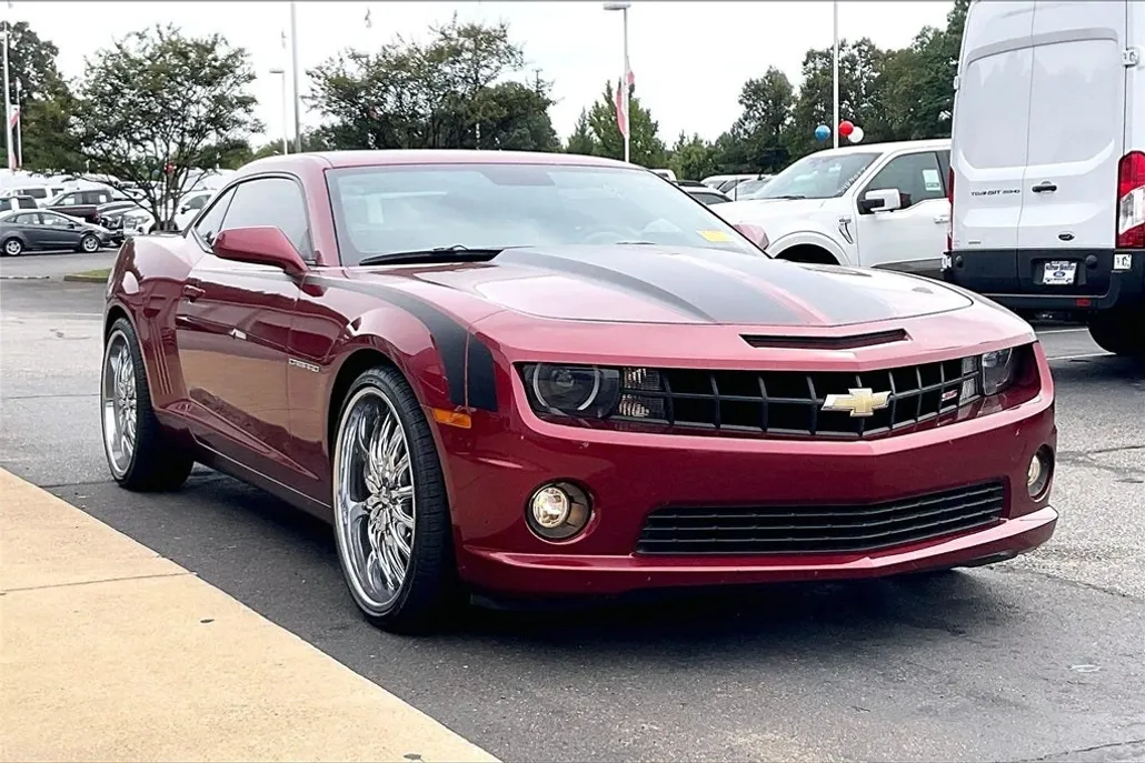 2010 Chevrolet Camaro 2SS photo 1