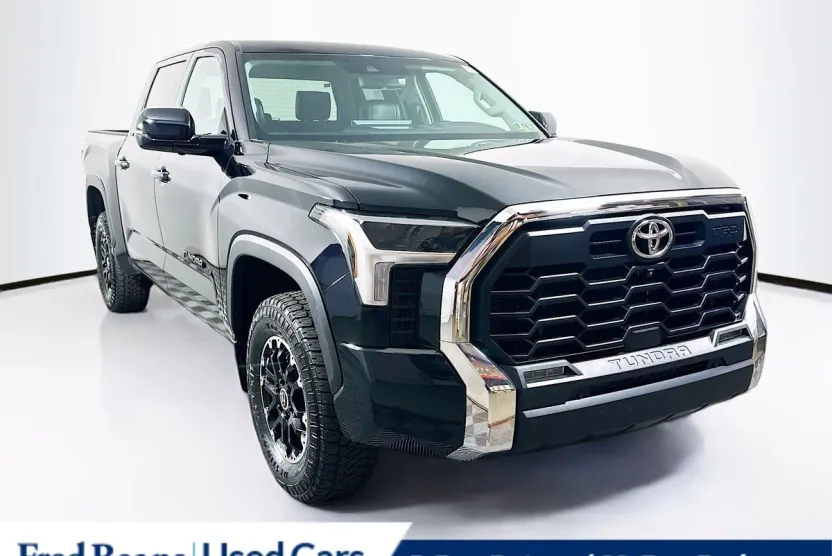 2022 Toyota Tundra SR5 photo 1