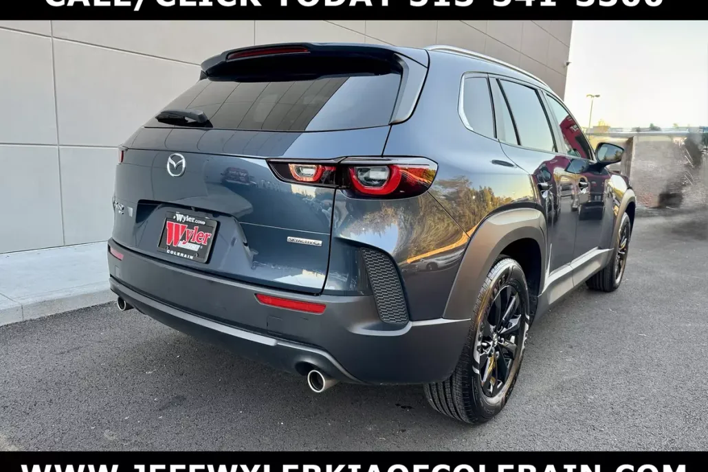 2023 Mazda CX-50 2.5 Preferred Plus photo 1