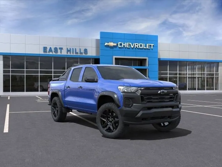 2025 Chevrolet Colorado Trail Boss photo 1