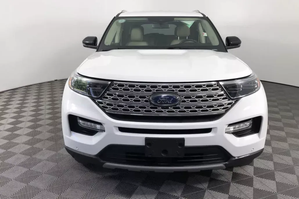 2022 Ford Explorer Limited photo 1