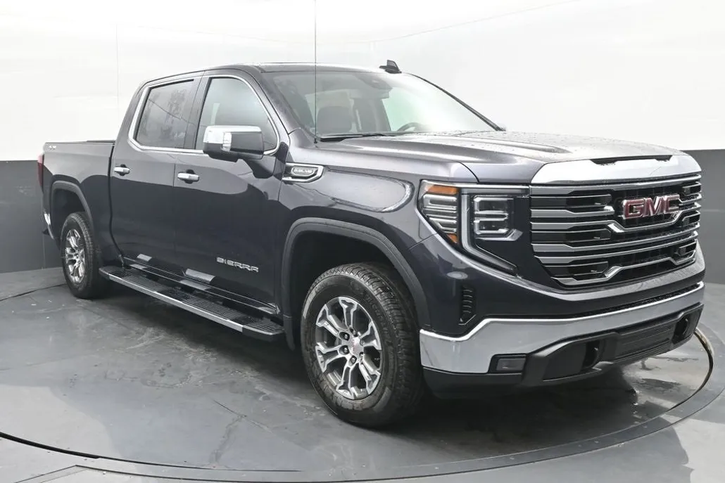 2025 Gmc Sierra 1500 SLT photo 1
