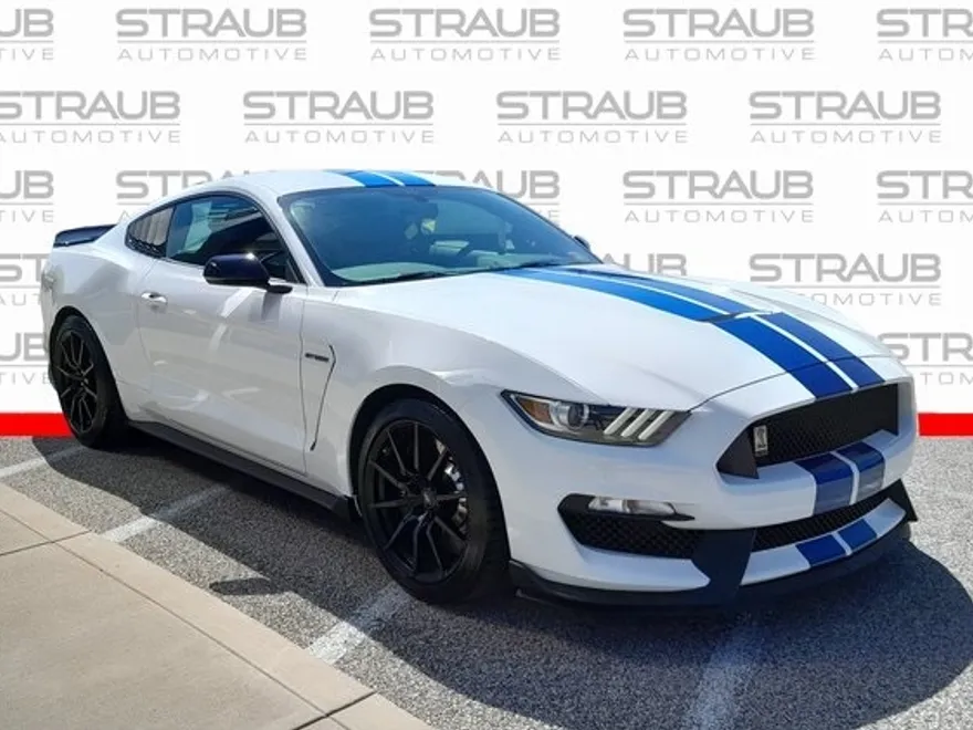 2018 Ford Mustang Shelby GT350 photo 1