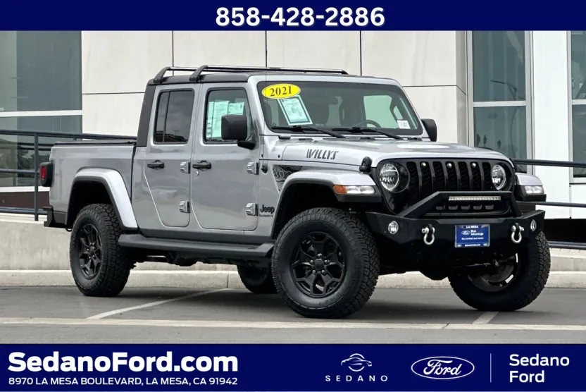 2021 Jeep Gladiator Willys photo 1