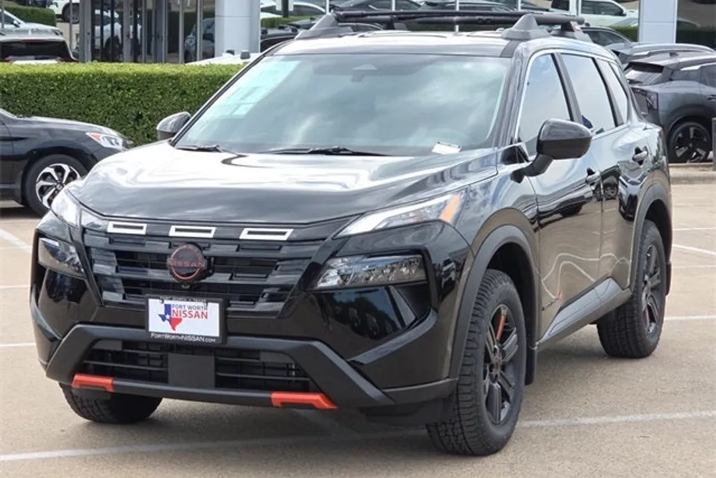 2026 Nissan Rogue SV photo 1