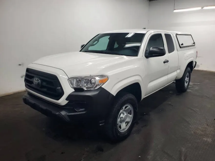 2022 Toyota Tacoma SR photo 1