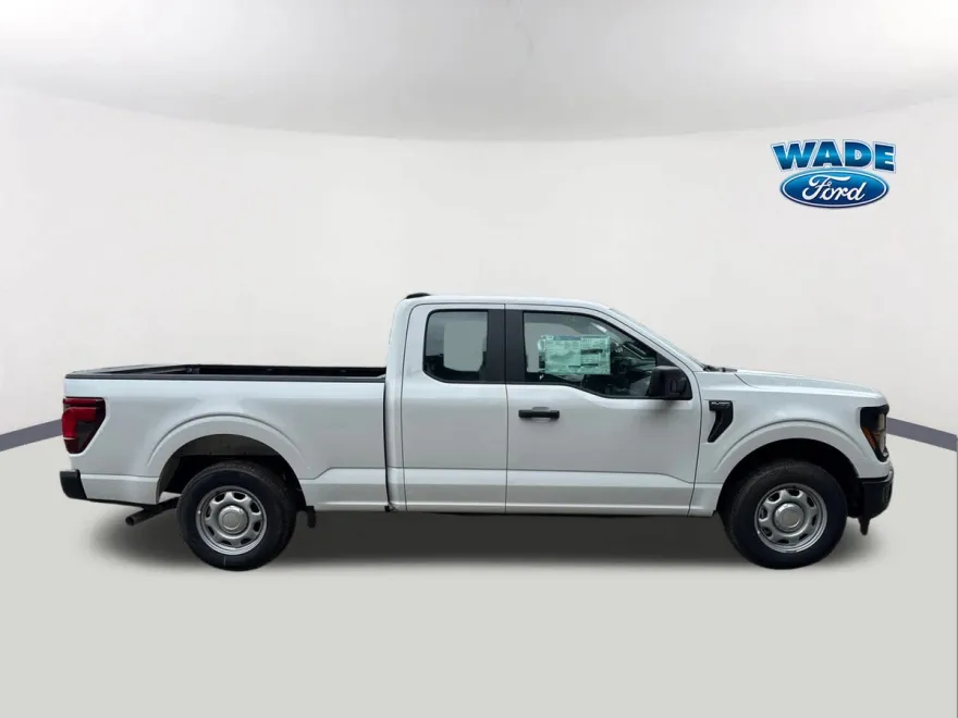 2025 Ford F-150 XL photo 1
