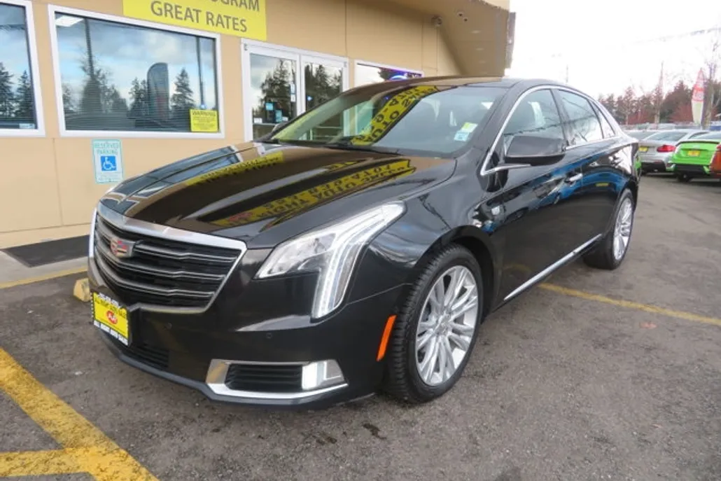 2019 Cadillac XTS Luxury photo 1