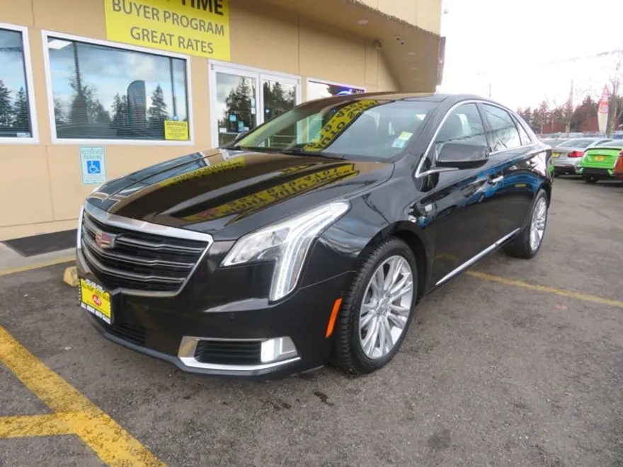 2019 Cadillac XTS Luxury photo 1
