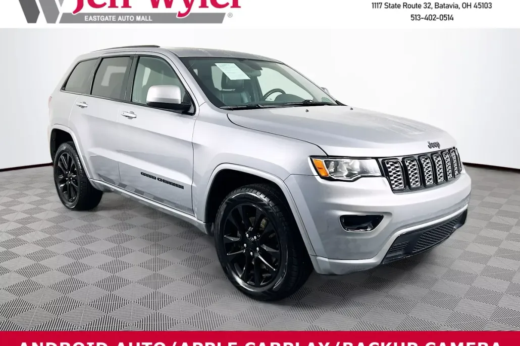 2021 Jeep Grand Cherokee Laredo X photo 1