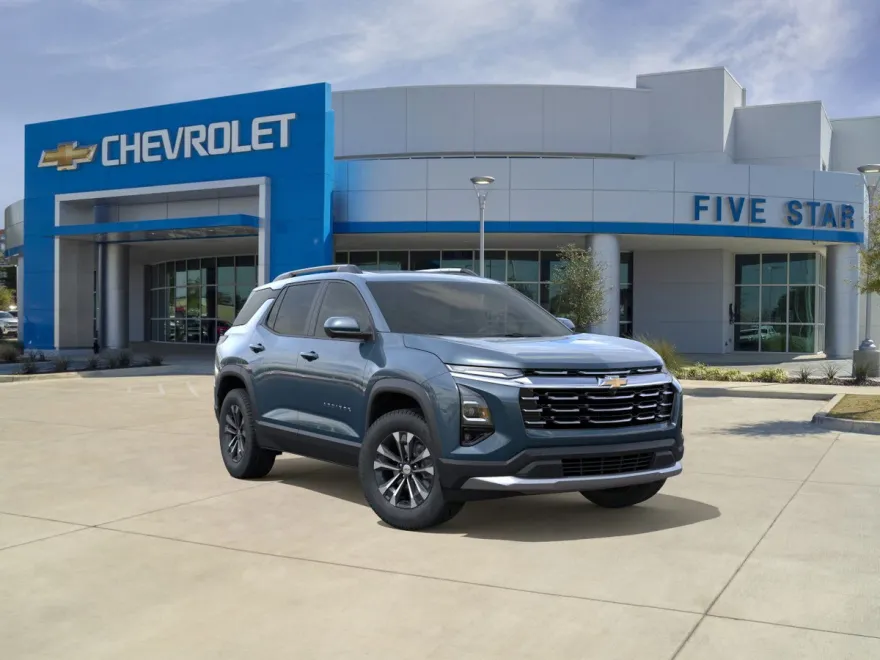 2026 Chevrolet Equinox LT photo 1