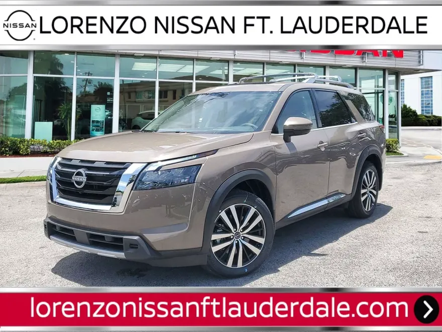 2025 Nissan Pathfinder Platinum photo 1