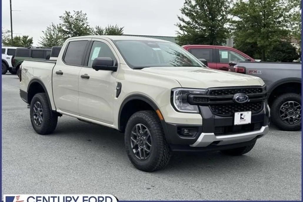 2025 Ford Ranger XLT photo 1