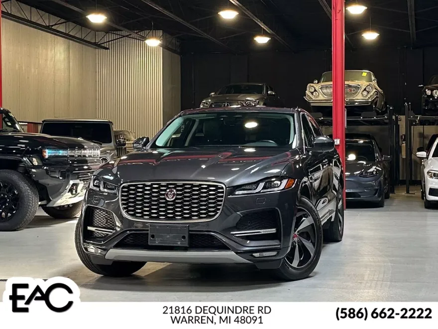 2022 Jaguar F-PACE P250 S photo 1