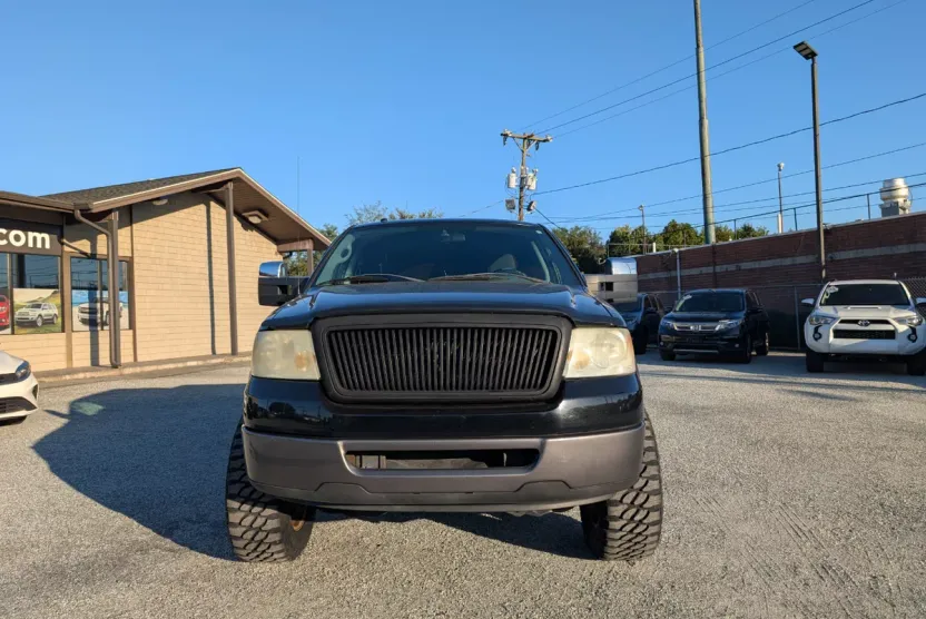 2008 Ford F-150 XLT photo 1