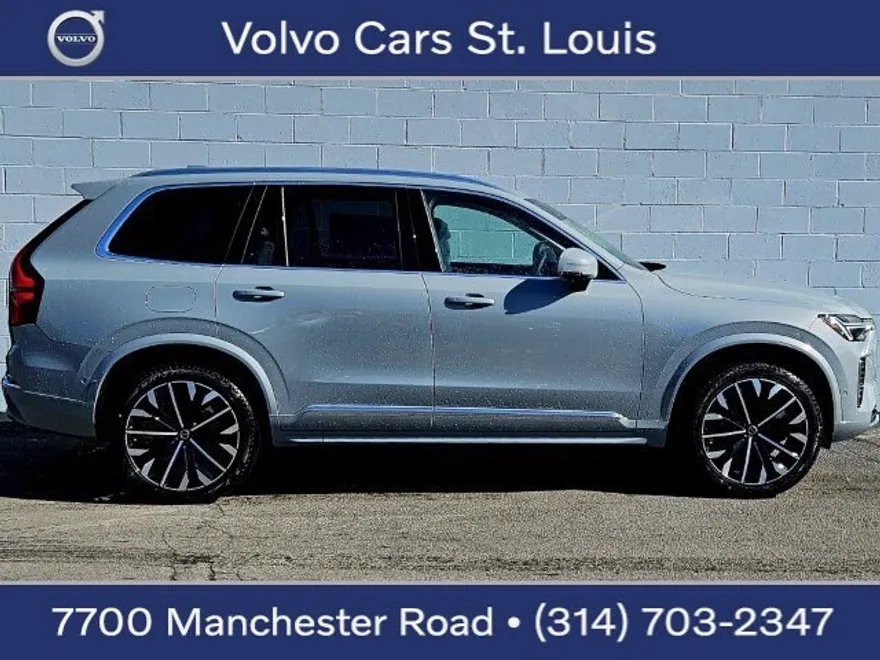 2025 Volvo XC90 T8 Plus photo 1