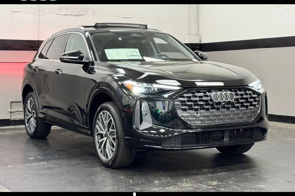 2025 Audi Q5 2.0T Premium photo 1