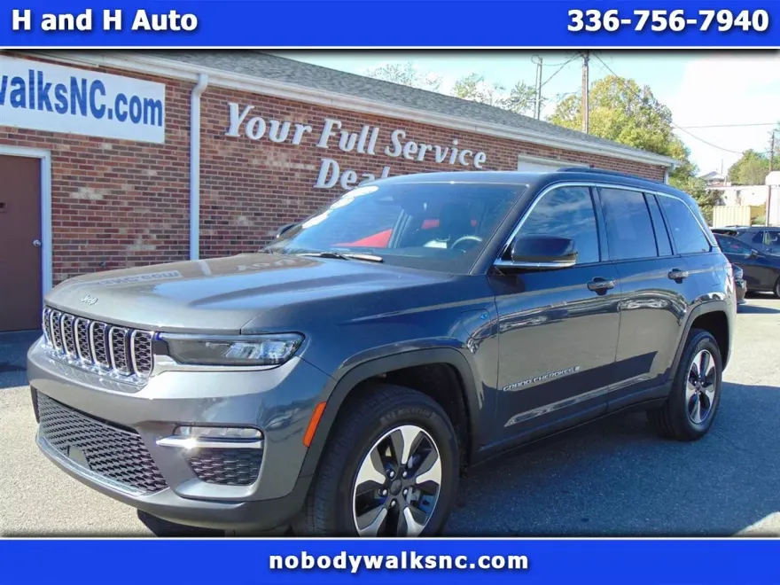 2024 Jeep Cherokee Limited 4xe photo 1