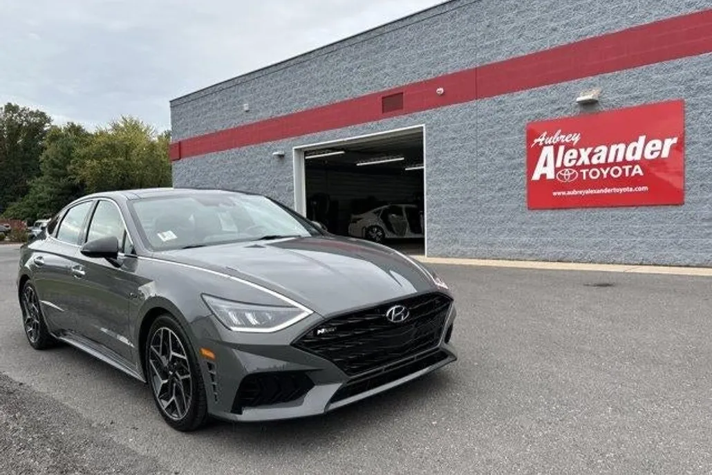 2021 Hyundai Sonata N Line photo 1