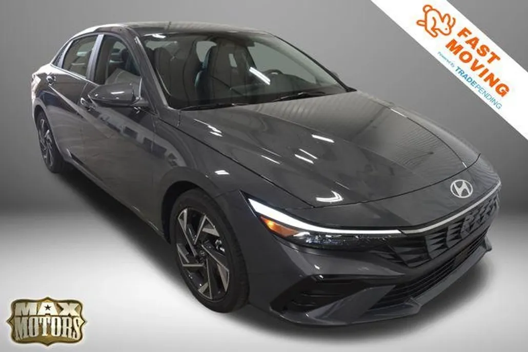2025 Hyundai Elantra Limited photo 1
