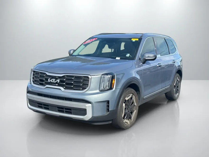 2024 Kia Telluride S photo 1