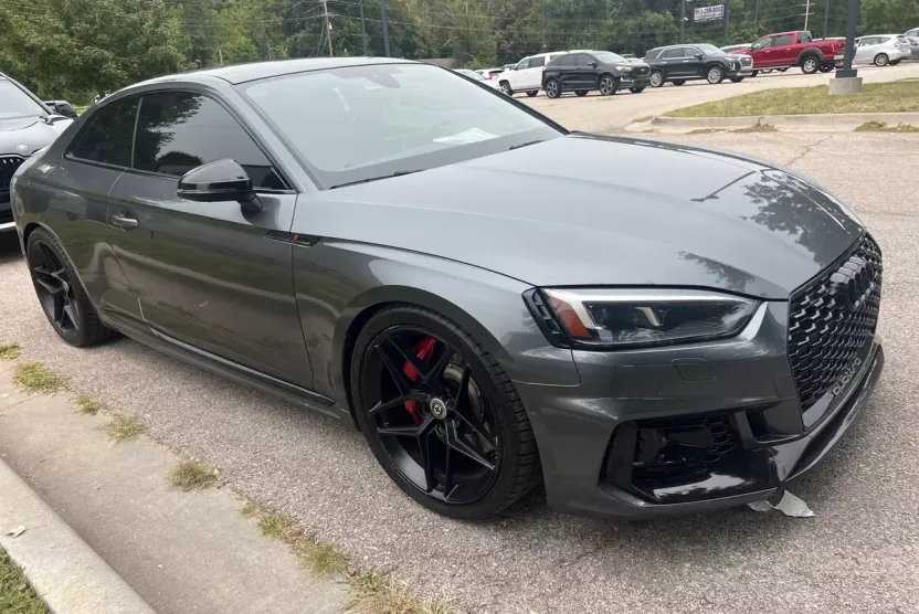 2019 Audi RS 5 photo 1