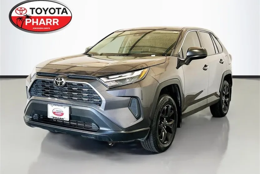 2023 Toyota RAV4 LE photo 1