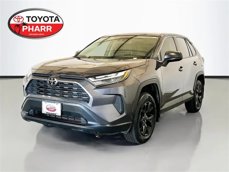 2023 Toyota RAV4 LE photo 1