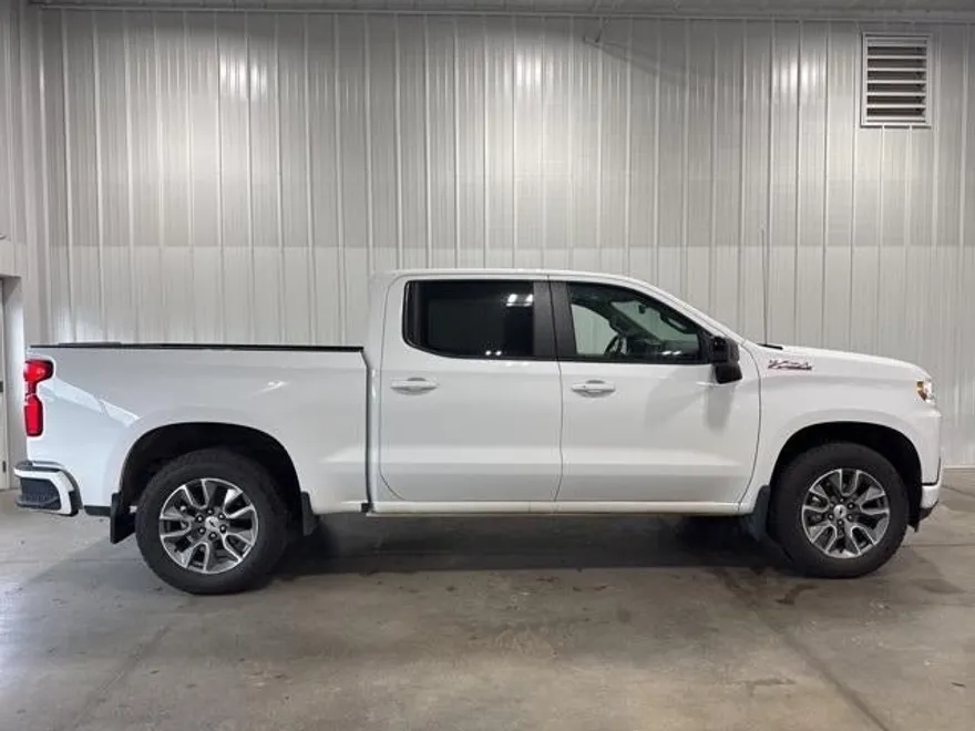 2021 Chevrolet Silverado 1500 RST photo 1