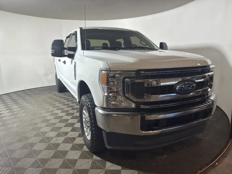 2022 Ford F-250 XL photo 1
