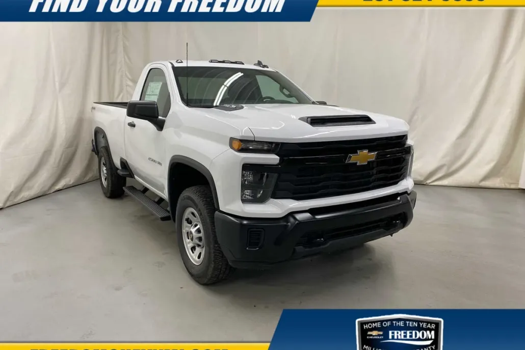 2025 Chevrolet Silverado 2500HD photo 1