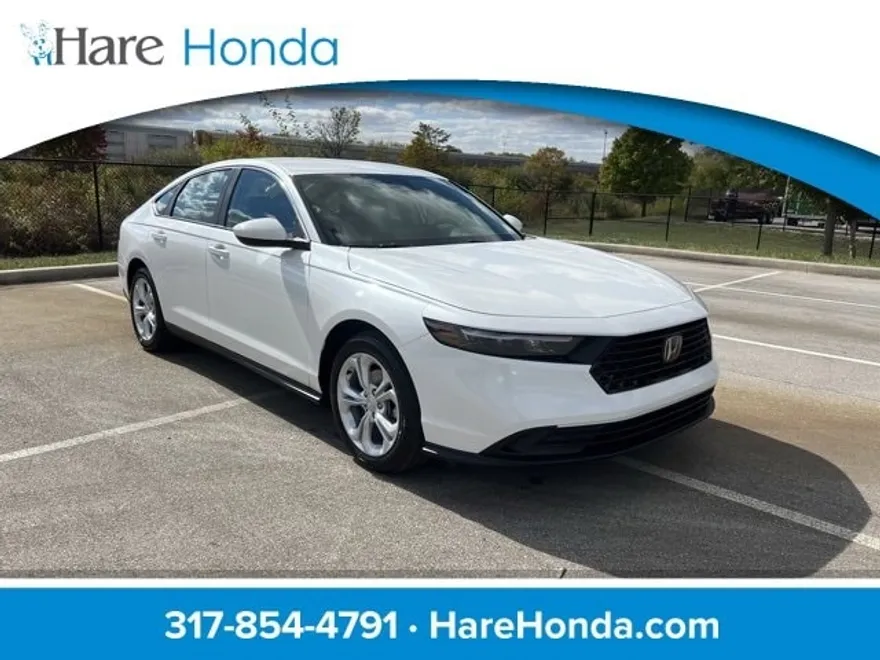2025 Honda Accord LX photo 1