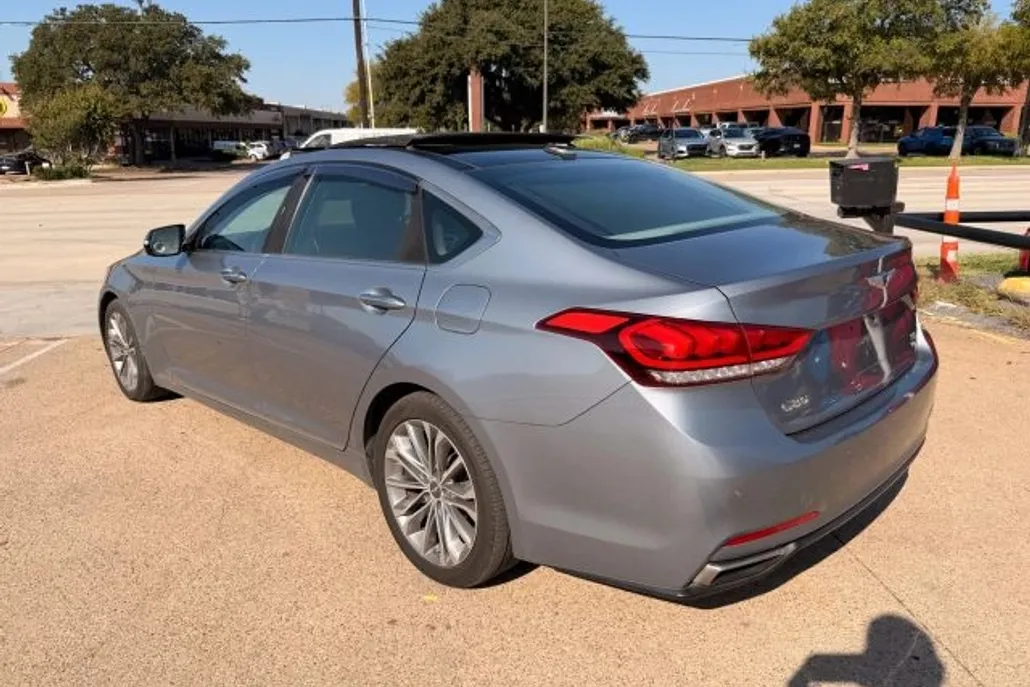 2017 Genesis G80 3.8 photo 1