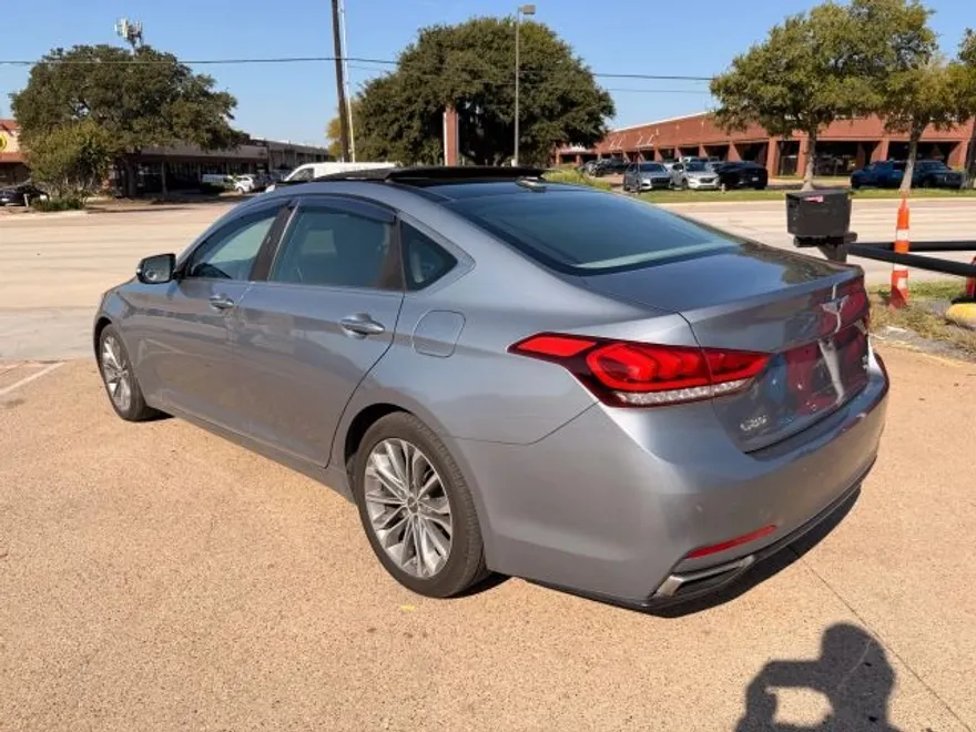 2017 Genesis G80 3.8 photo 1