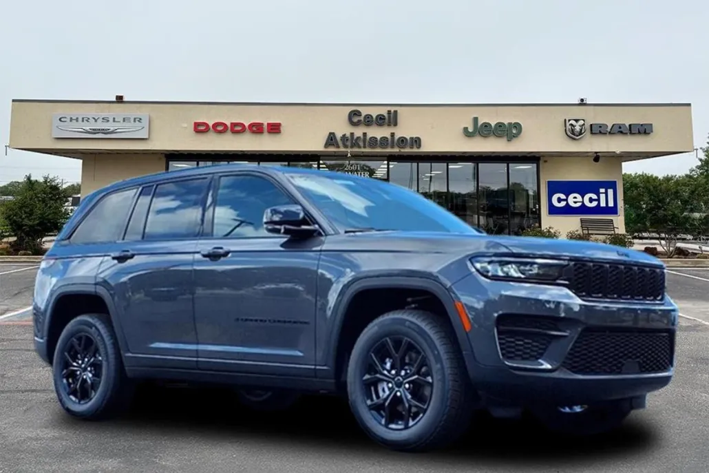 2025 Jeep Grand Cherokee Altitude photo 1