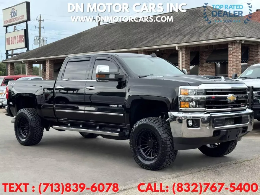 2019 Chevrolet Silverado 2500HD LTZ photo 1