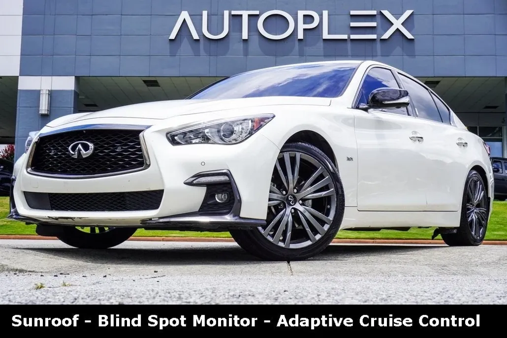 2020 Infiniti Q50 photo 1