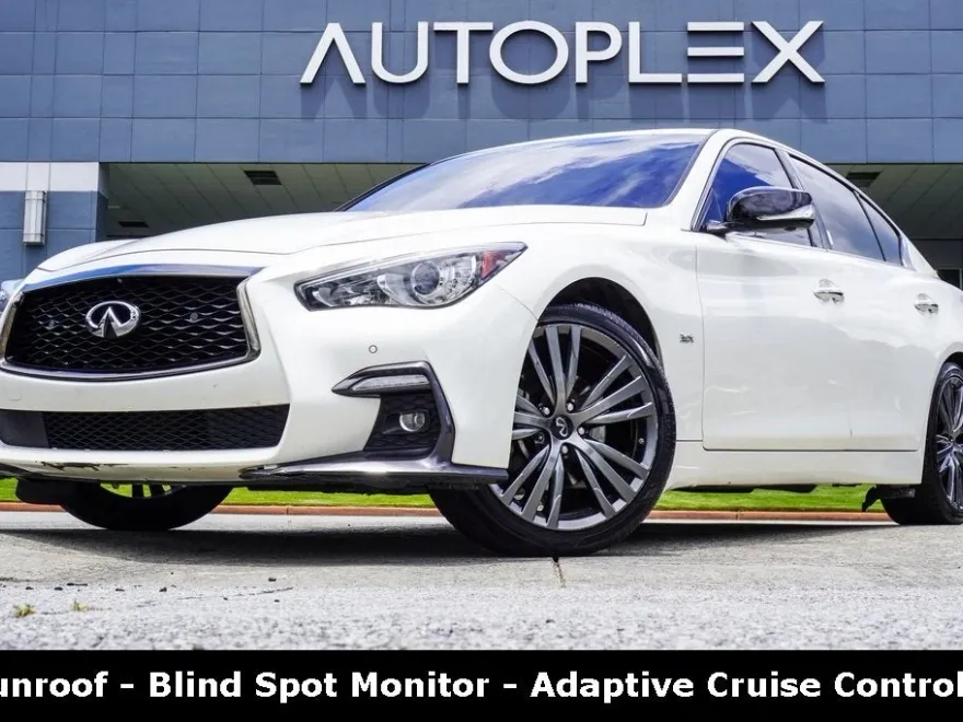 2020 Infiniti Q50 photo 1
