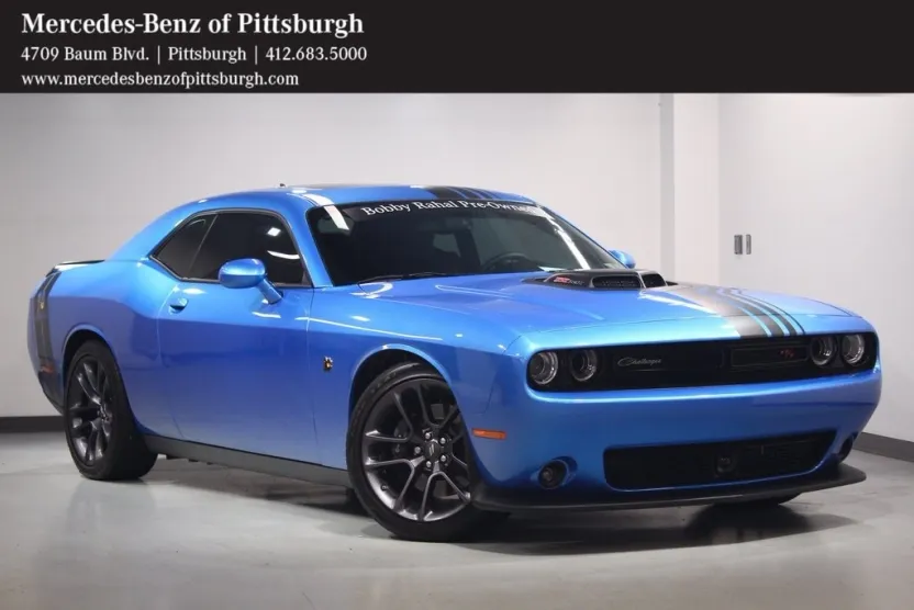 2023 Dodge Challenger R/T Scat Pack photo 1